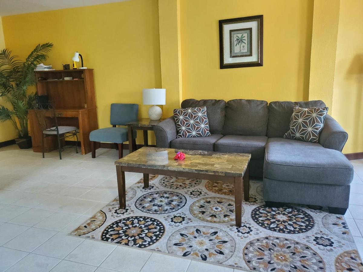 Miramar Villas Resort Сан Педро Екстериор снимка